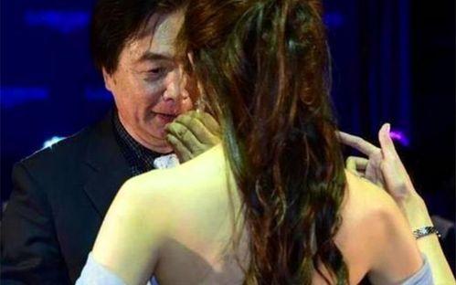 吃瓜群众 看身材图片,吃瓜群众眼中的身材美学